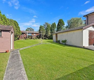Spacious 2 Bedroom House - Photo 5