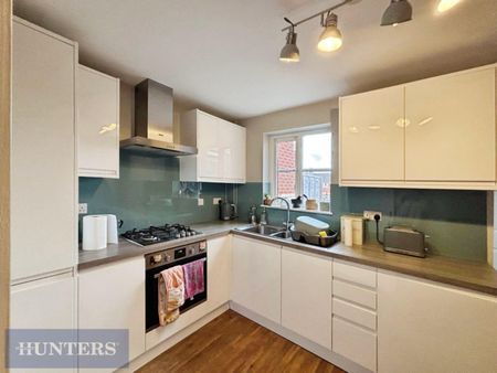 2 bedroom House To Let - Photo 4