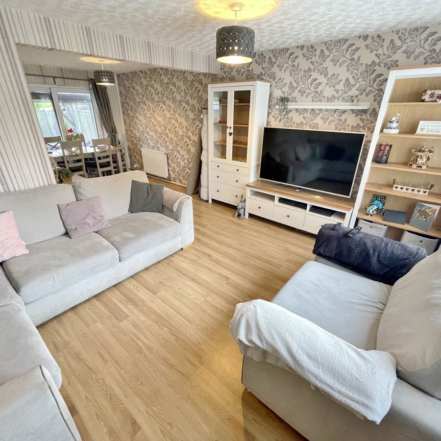 The Laund, Leyland - Photo 1