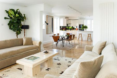 4 bedroom penthouse to rent - Photo 4