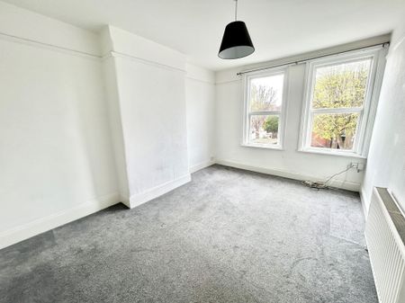 Salisbury Road, Southsea - Photo 2