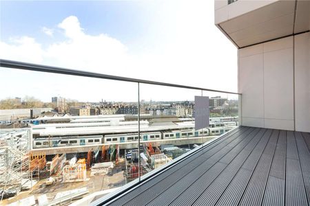 Excellent one bedroom apartment set within a brand new development just moments from Finsbury Park station. - Photo 3