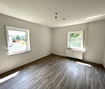 Charmante ERDGESCHOSS-Wohnung mit BALKON in ruhiger Sackgassenlage! - Photo 2