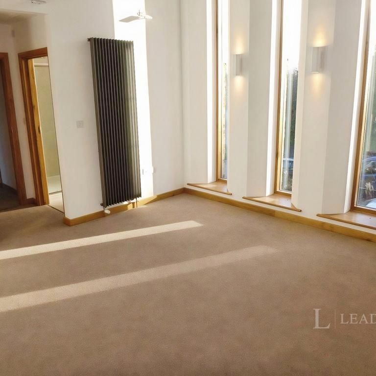 2 bedroom house to rent - Photo 1