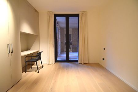 Luxe appartement in het hartje van Kortrijk aan de Leie en Broeltorens - Foto 3