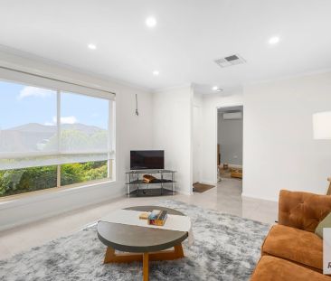 Charming Family Home - Photo 1