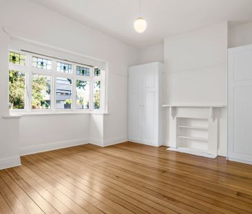 Spacious Period Family Home in a Prized Location - Photo 3