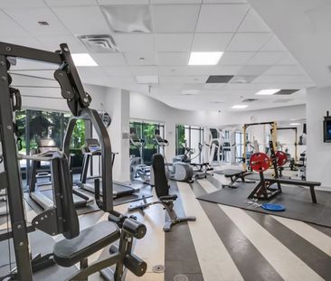 For Lease - 650 Sheppard Avenue Unit# 624 One Room, Toronto, Ontario - Photo 6