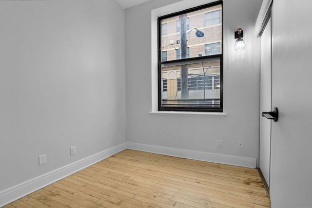 For Lease - 330 Clarence Street Unit# 201, London East, Ontario - Photo 1