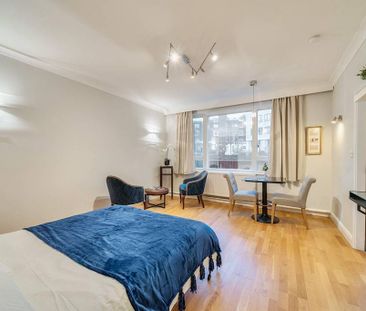 Studio to rent - Photo 2