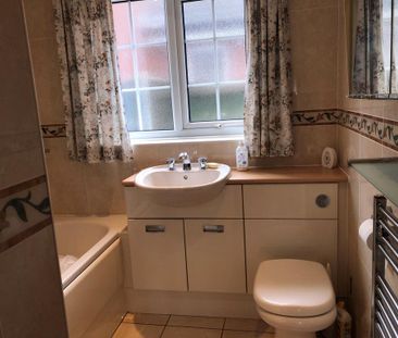 3 bedroom bungalow to rent - Photo 5
