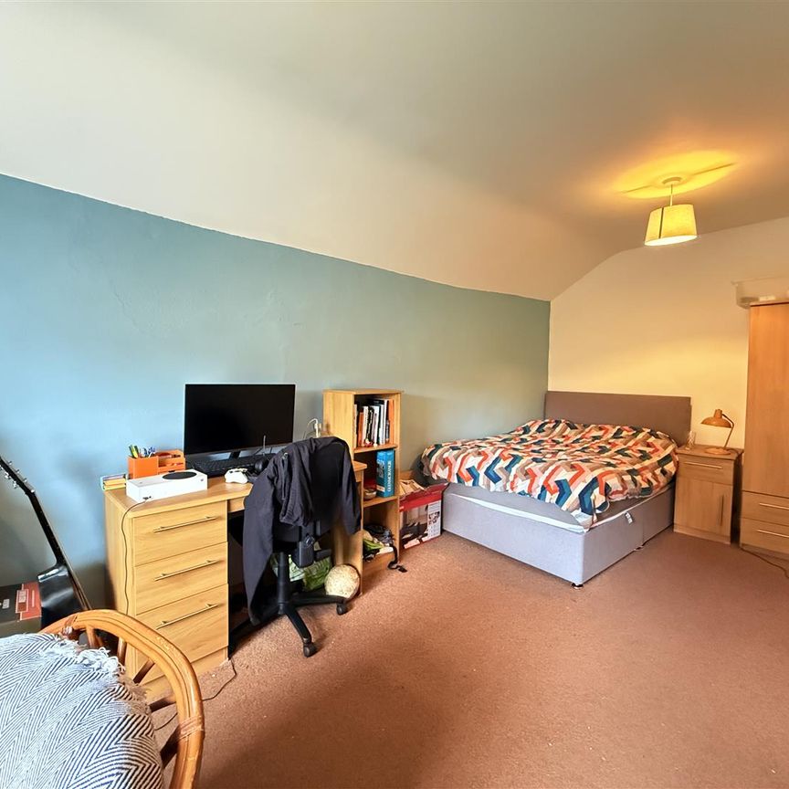 23 College Road - Photo 1