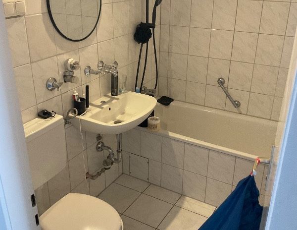 Tolle Wohnung, kleine Miete und mit GARTEN - Jetzt informieren. - Photo 1