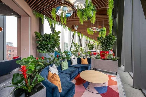 Skylark Point, Portlands Place, Stratford, E20 - Photo 1