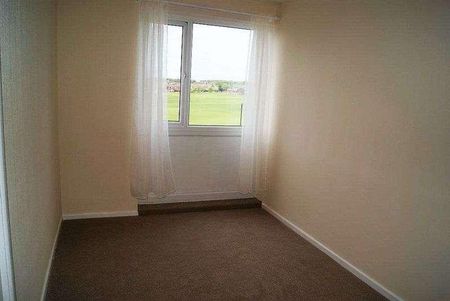 Rowan Court, Forest Hall, Newcastle Upon Tyne, NE12 - Photo 3