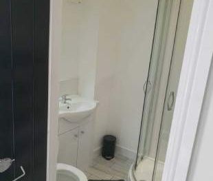 1 bedroom property to rent in Coventry - Photo 4