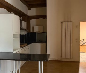 Location Appartement 2 pièces 71m² MOULINS 03000 - Photo 2