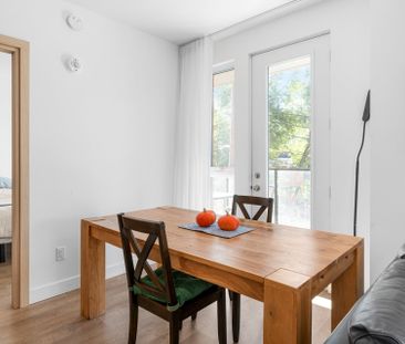 5 Rue Guizot O., #323 - Photo 5