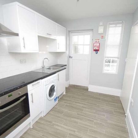 Watford Wd, Watford, WD17 - Photo 3