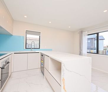 Modern Family Living in Prime Location - Built by MJ HOME Group - Photo 1