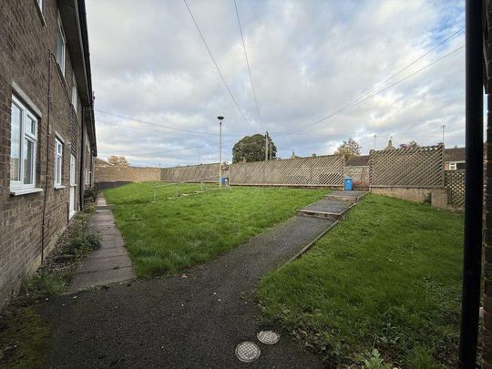 2 bedroom property to rent - Photo 1