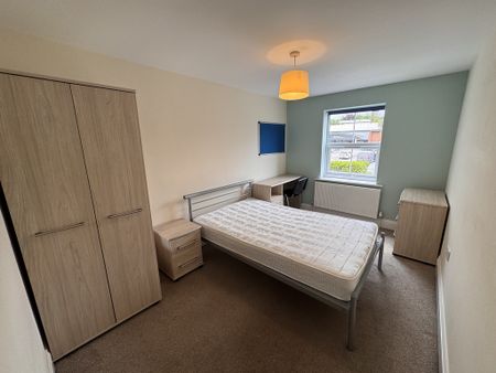 Hull Road, Tang Hall - P2105 - Photo 5