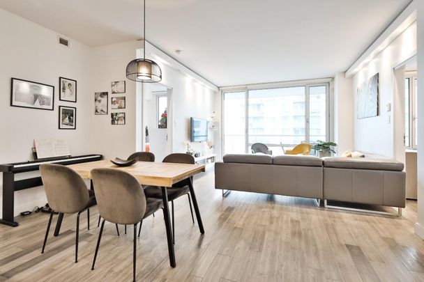 Appartement à louer - Laval (Chomedey) (Carrefour Saint-Martin) - Photo 1