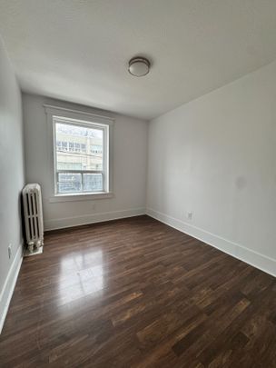 For Lease - 1077 Bathurst Street Unit# 1, Toronto, Ontario - Photo 1
