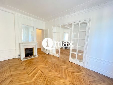 Location Appartement COURBEVOIE - - Photo 2