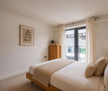 Caroline Street, Cardiff, CF10 - Photo 3