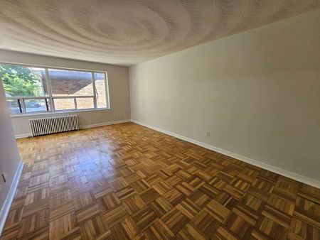 For Lease - 20 Cosburn Avenue Unit# 207, Toronto, Ontario - Photo 2