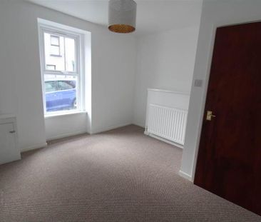 Flat 1, 38 Grays Hill, Bangor, BT20 3BB - Photo 3