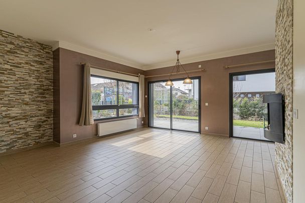 Location Appartement 4 pièces 87m² ANNECY 74000 - Photo 1