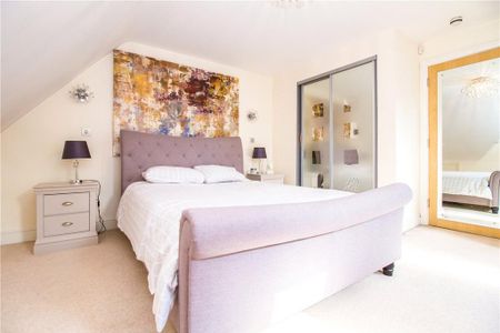 3 bedroom apartment to rent - Photo 5