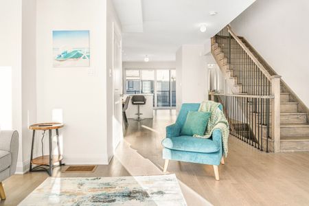 For Lease - 567 Port Darlington Road, Clarington, Ontario - Photo 4