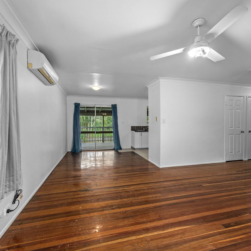 27 Iris St, Gailes QLD 4300 - House For Rent | Domain - Photo 1