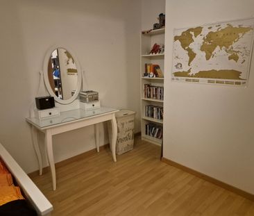 Living in the best location! - Photo 2