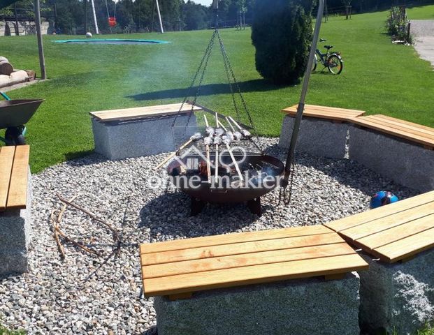 Zweitwohnsitz/ Schöne, helle, vollmöblierte 104 qm Wohnung zu vermieten - Foto 1