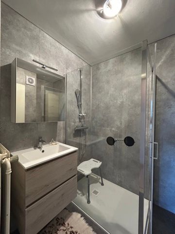 Appartement met 3 slaapkamers in het centrum - Photo 3