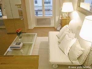 Logement à Paris, Location meublée - Studio T1 - Les Halles, Canal Saint Martin - Gare du Nord - Gare de l'Est (PA-3038) - Photo 1