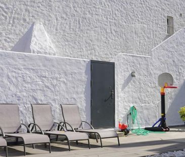 Luxury Villa for rent in Nueva Andalucia, Spain - Photo 1