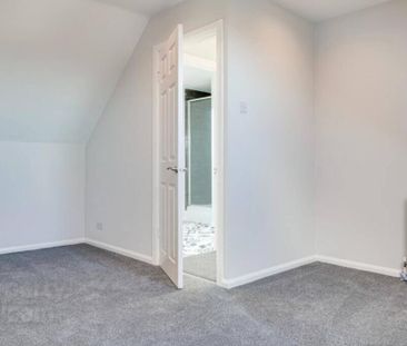 23 Irvine Park, Bangor, BT19 7XR - Photo 3