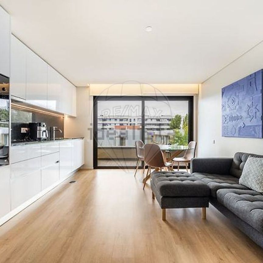 Apartamento em Sampaio-Alumiara-Verdinho, Canidelo - Photo 1