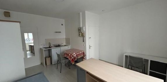 Location Appartement 1 pièce 20m² CLERMONT FERRAND 63000 - Photo 2