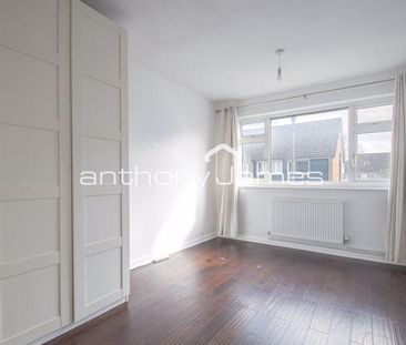 2 bedroom maisonette to rent - Photo 1