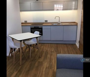 1 bedroom flat to rent - Photo 3