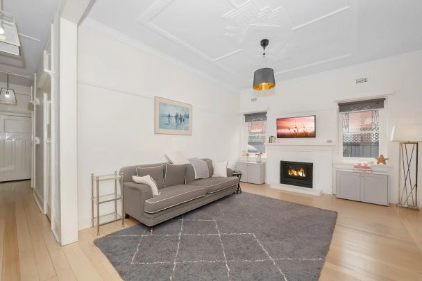 Renovated Art Deco Delight, Cul-De-Sac Serenity - Photo 1