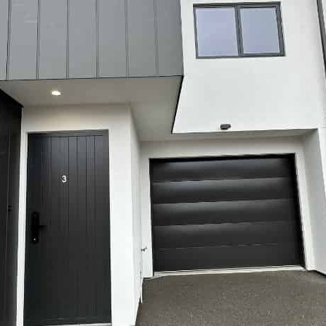Brand New 3 Bedroom 3 Bathroom - Photo 1