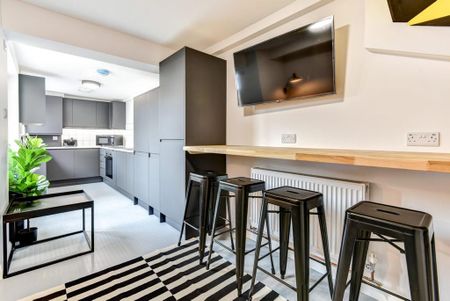 5 bedroom house to rent - Photo 4