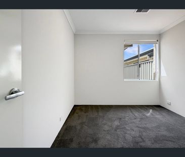 50 Boodalang Crescent, Rockingham, WA 6168 - Photo 1